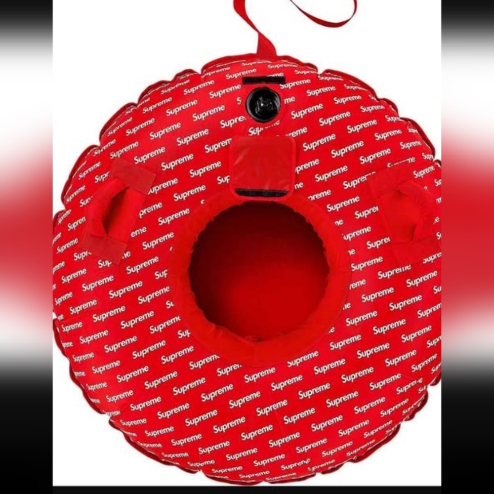 Supreme, Red, BRAND NEW